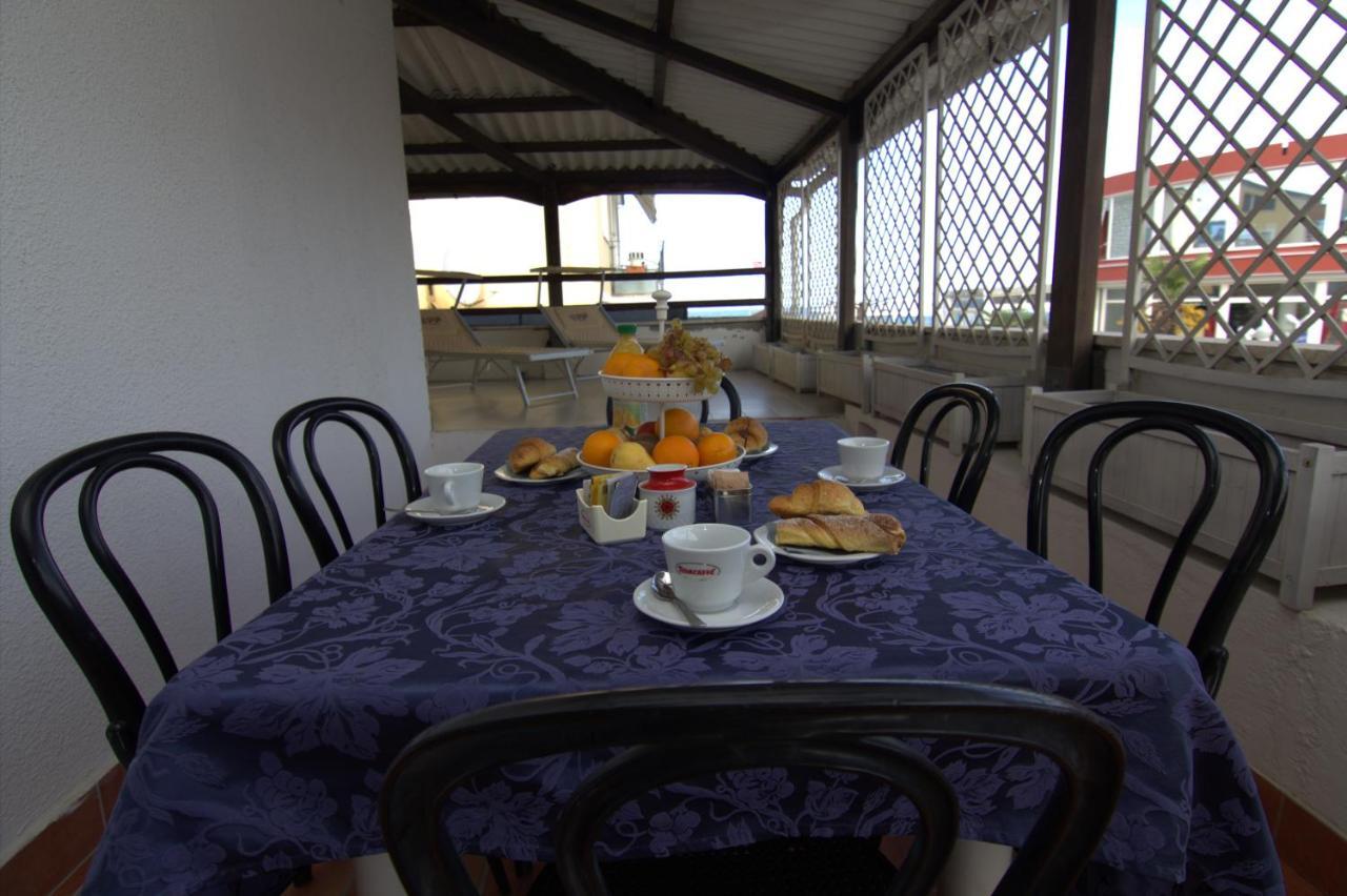 Casa Vacanze Gigli Numana Kültér fotó